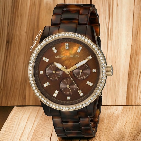 MICHAEL Michael Kors Multi-Function Water Resistant SS Watch MK-5280 - Picture 2 of 6